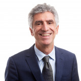 Mike Baer: Ein Banker will es besser machen