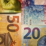 Franken rückt immer näher an die Parität zum Euro