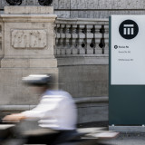 Swiss Re fokussiert erneut