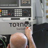 Tornos hält Flughöhe des ersten Halbjahres