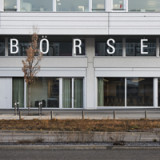 SMI sackt auf tiefsten Stand seit März ab