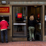 Gewinn von Wells Fargo bricht ein