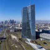 Euronotenbank vermeidet neue Zinssignale