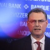 Warum die Nationalbank wieder interveniert