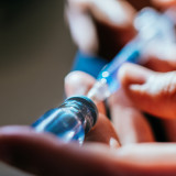 Cosmo weitet Vertriebsvereinbarung aus