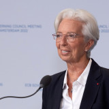 EZB gibt klaren Kurs für Kampf gegen Inflation vor