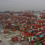 Chinas Exporte übertreffen Erwartungen