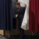 Macron büsst absolute Mehrheit ein
