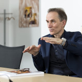 Aryzta-CEO: «Getreide ist Geld, und Geld heisst Waffen»
